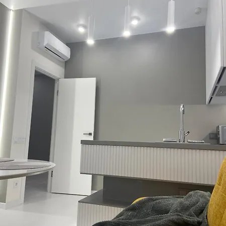Apartment жк атмосфера дизайнерская с балконом терраса с видом на море на крыше дома бизнес класса